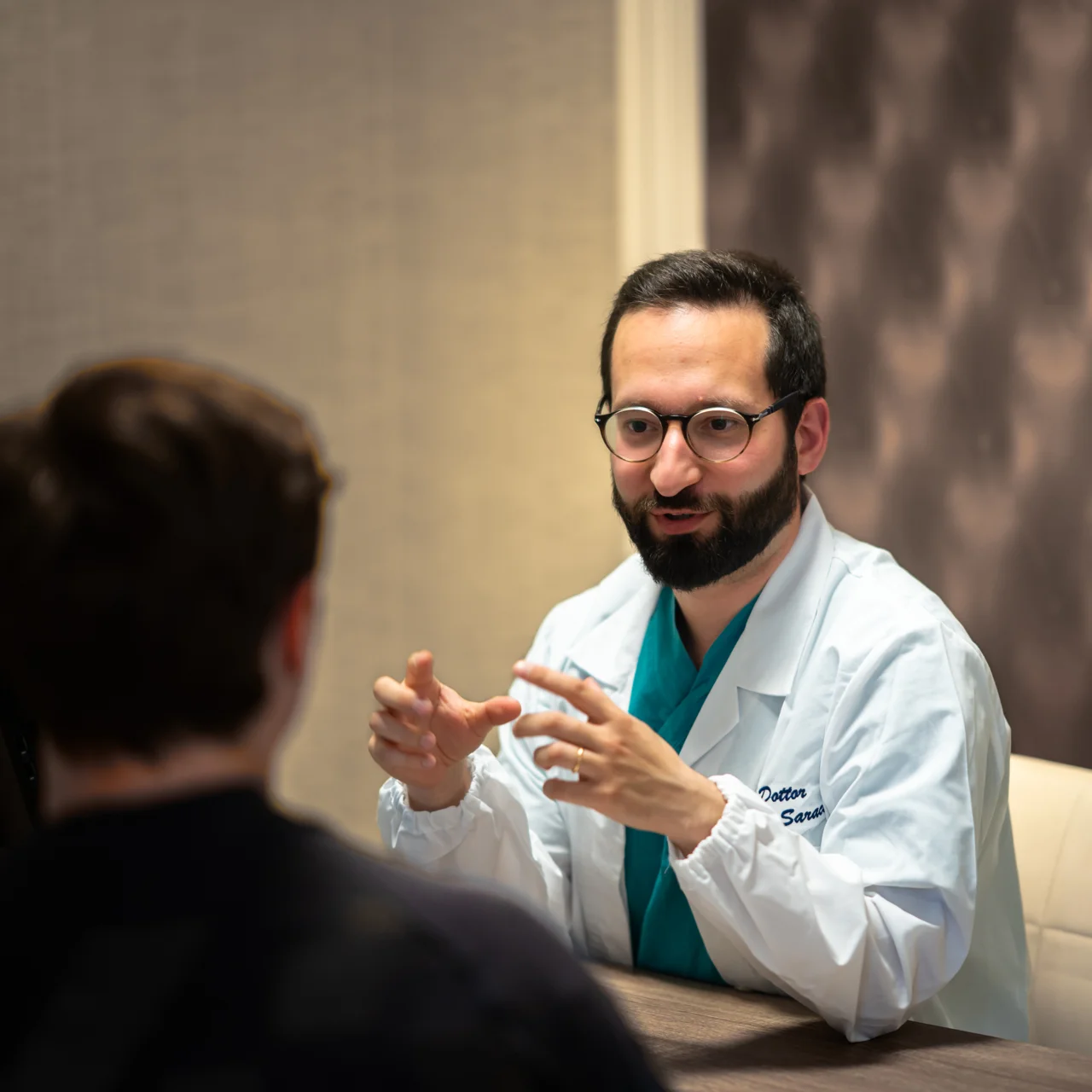 Consulto specialistico per dolore lombare